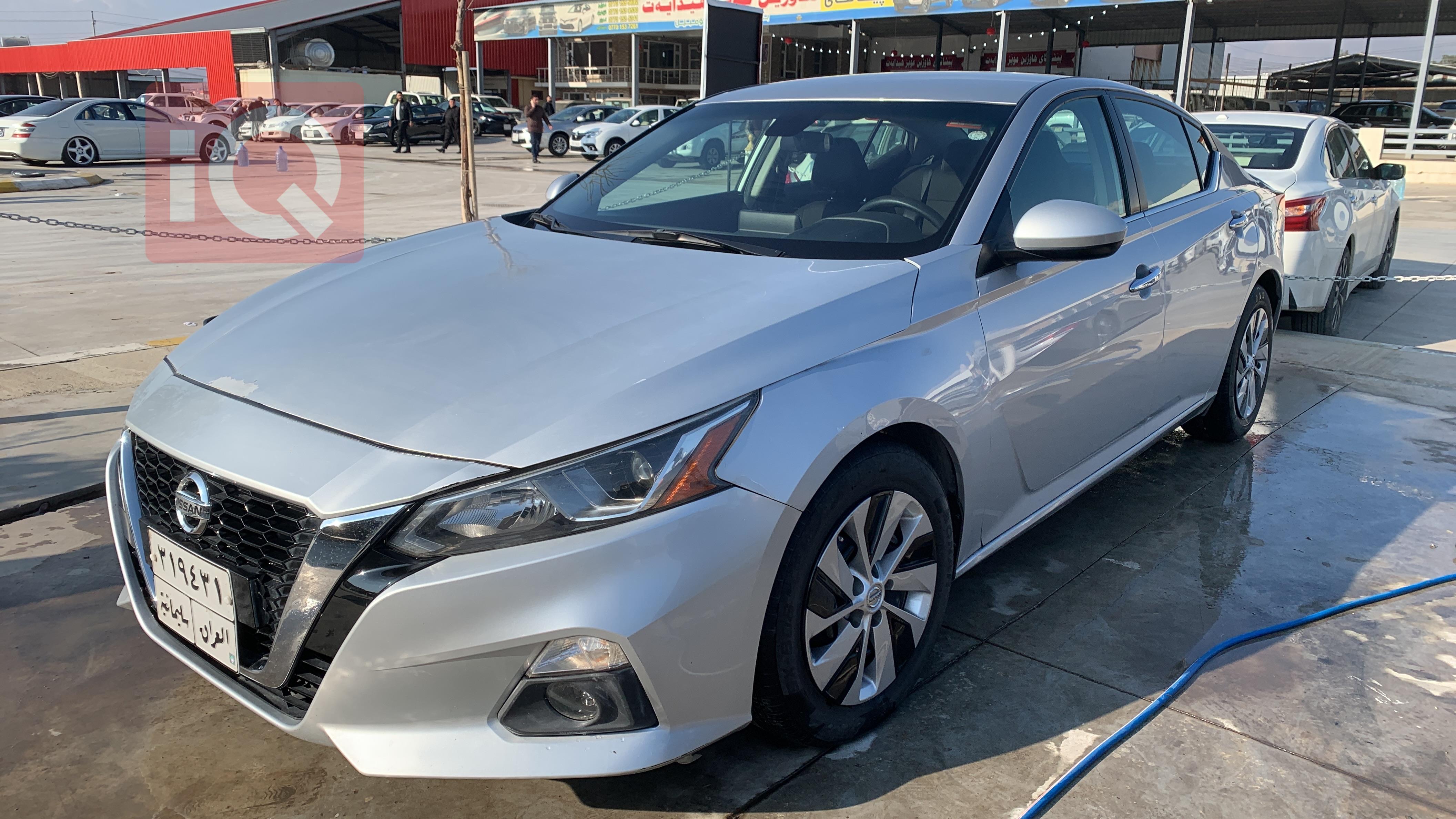 نيسان ألتيما